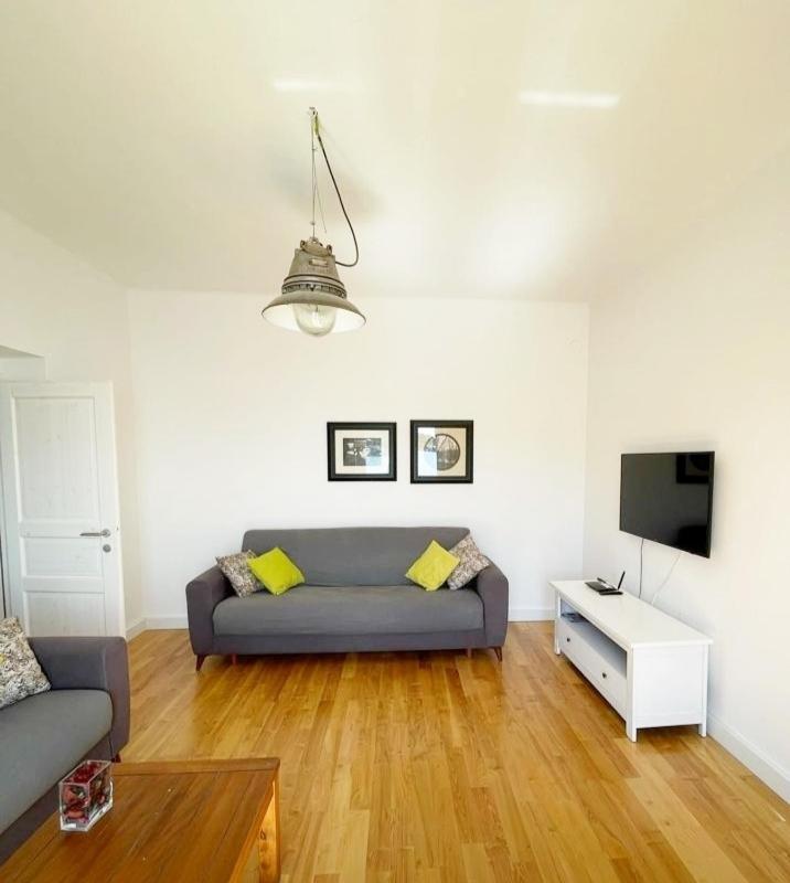 Eva Apartment